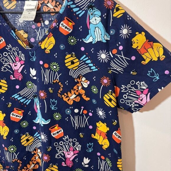 Disney, Winnie the Pooh, spring scrub top medium - Picture 5 of 12
